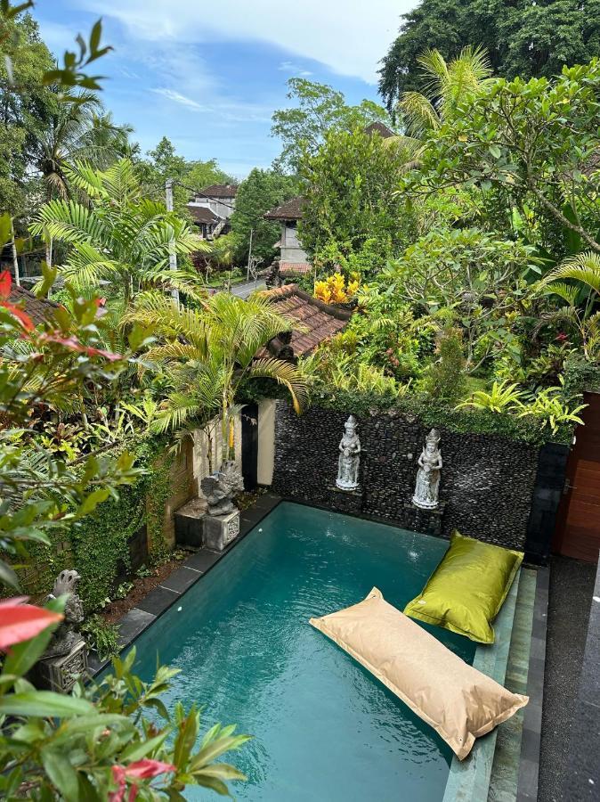 Dharma Shanti - Spacious Villa With Pool In Ubud Buitenkant foto